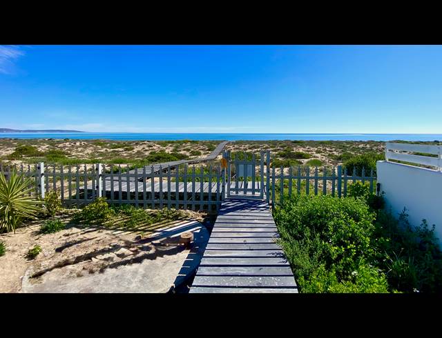 3 BEDROOM HOUSE FOR SALE IN ATLANTIC SANDS PRIVATE ESTATE